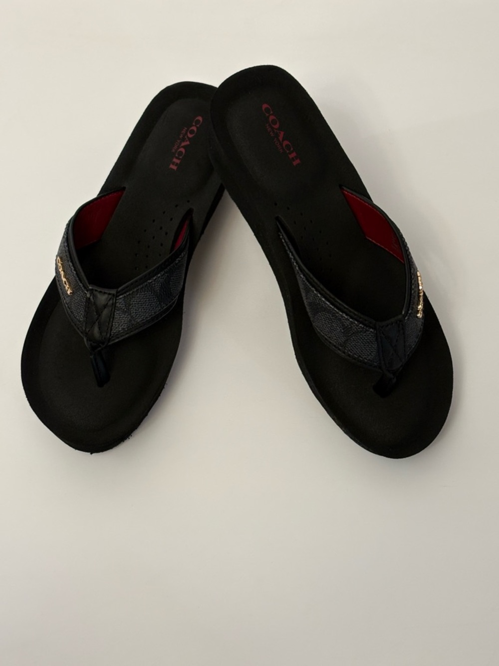 COACH Jolene Flip Flops Black /Red Classic Signature Thong Sandals Size US 7B